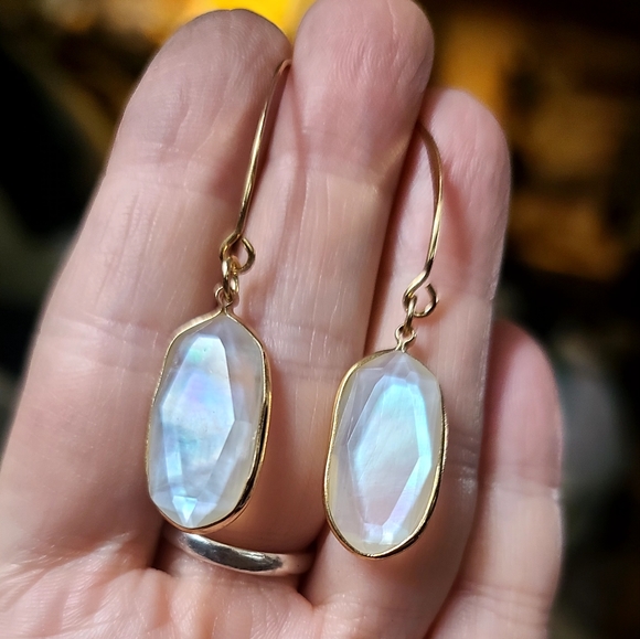 Moonstone 14k gold handmade earrings - Picture 3 of 11